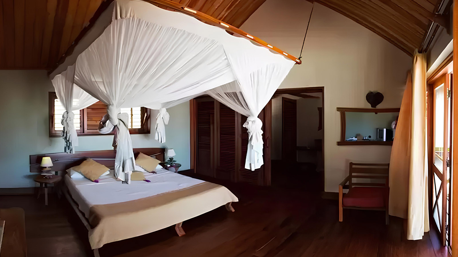 百夫長旅遊_東非_馬達加斯加_科特迪瓦西部省度假村02