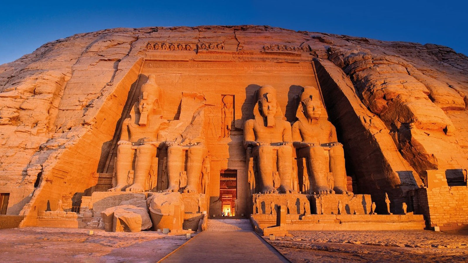 百夫長旅遊_非洲_埃及_阿布辛貝神殿_L