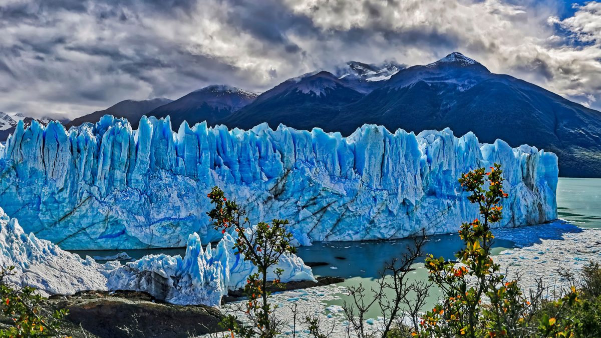 shutterstock_774044110-LOS-GLACIARES-N.P摩雷諾冰河阿根廷-M-1200x675