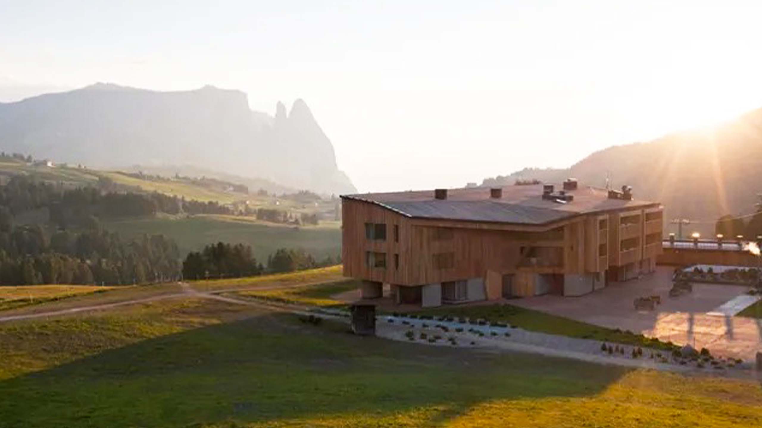 百夫長旅遊_歐洲_多洛米提_ICARO Hotel