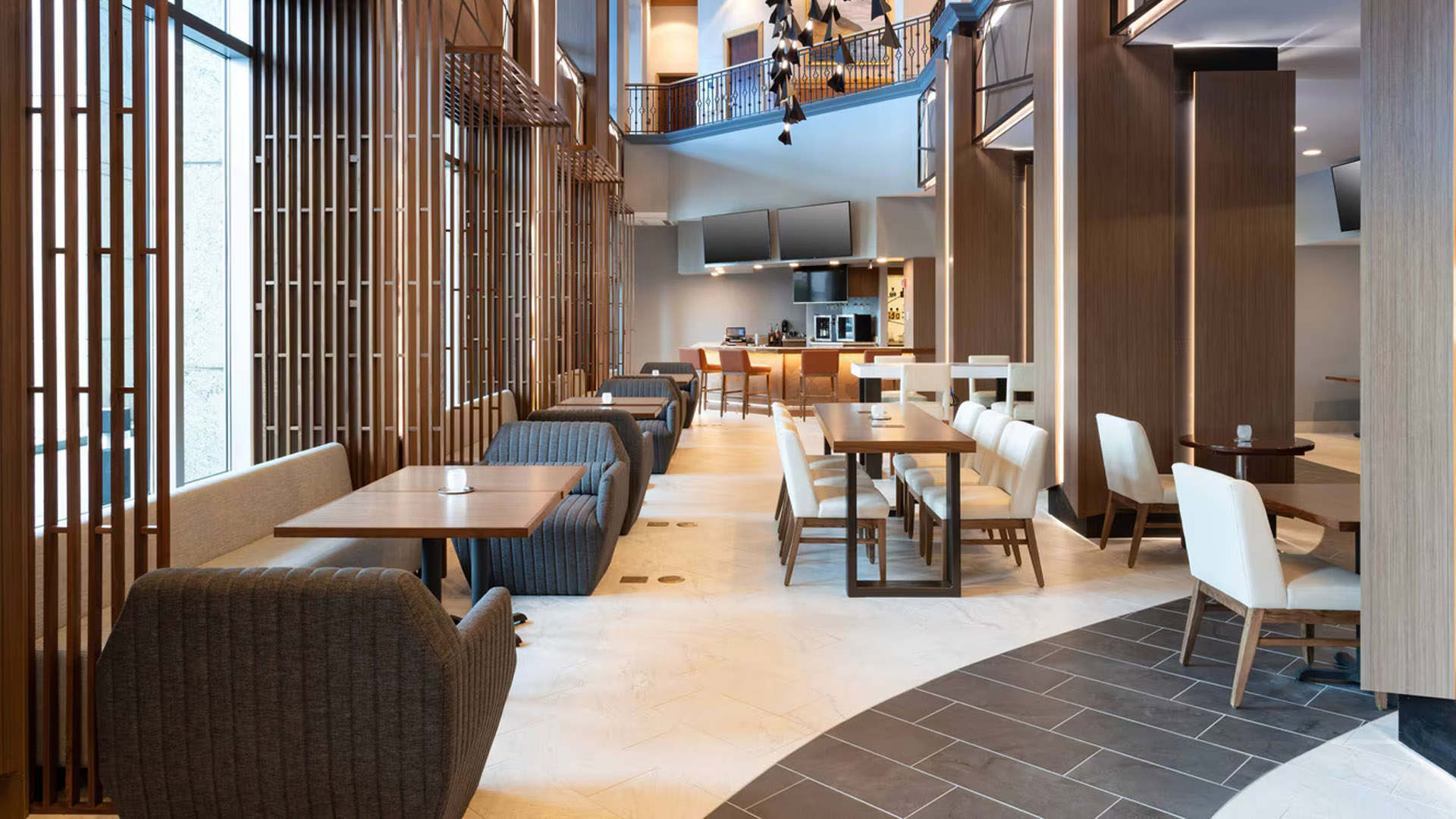 百夫長旅遊_北美_阿拉斯加_棕熊_Marriott_Downtown_Anchorage05