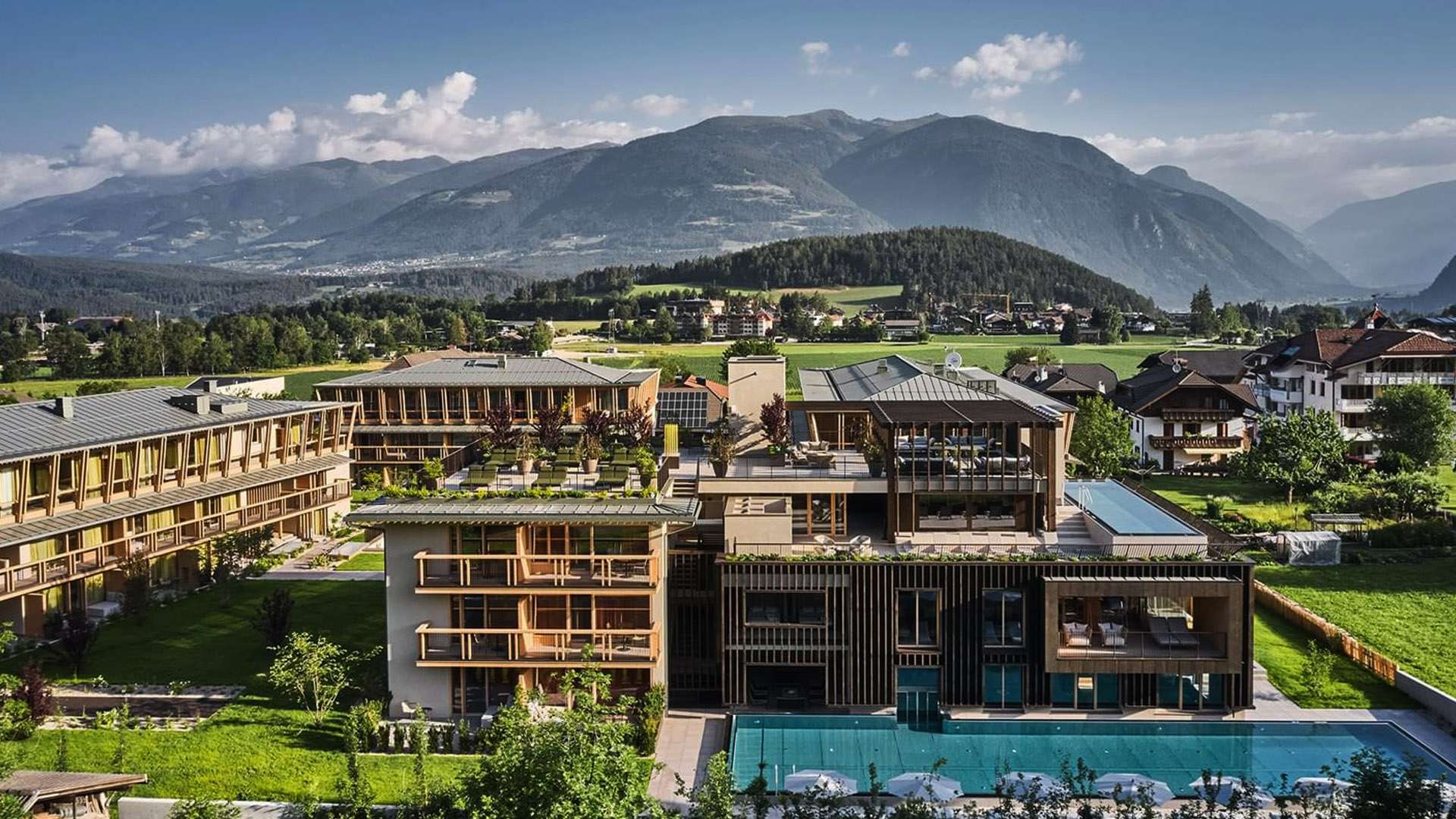 百夫長旅遊_南歐_多洛米堤_Falkensteiner_Hotel_Kronplatz01