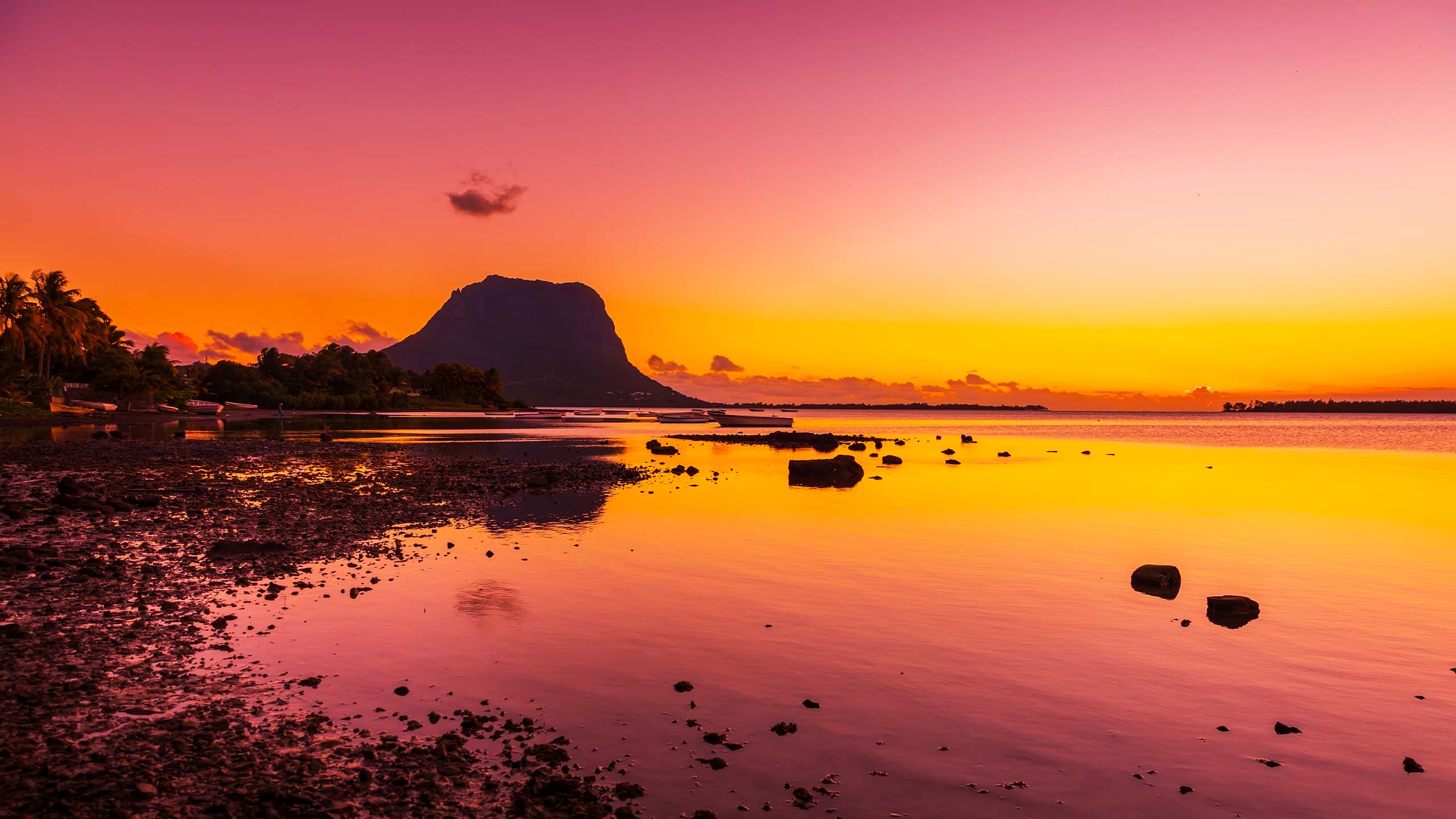 百夫長旅遊_非洲_模里西斯_le morne sunset_日落