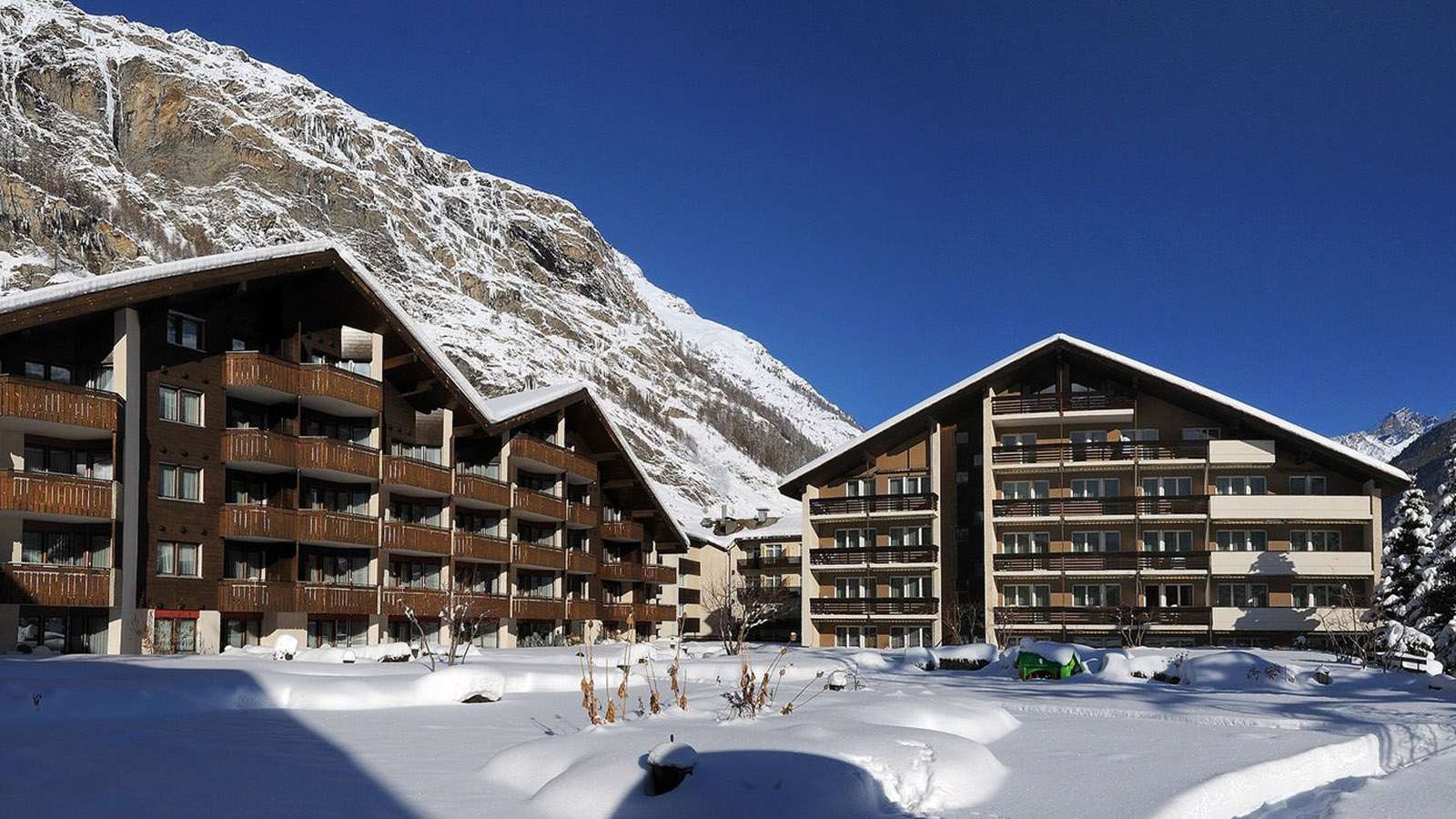 百夫長旅遊_歐洲_追夢瑞士_策馬特_SchweizerhofZermatt00