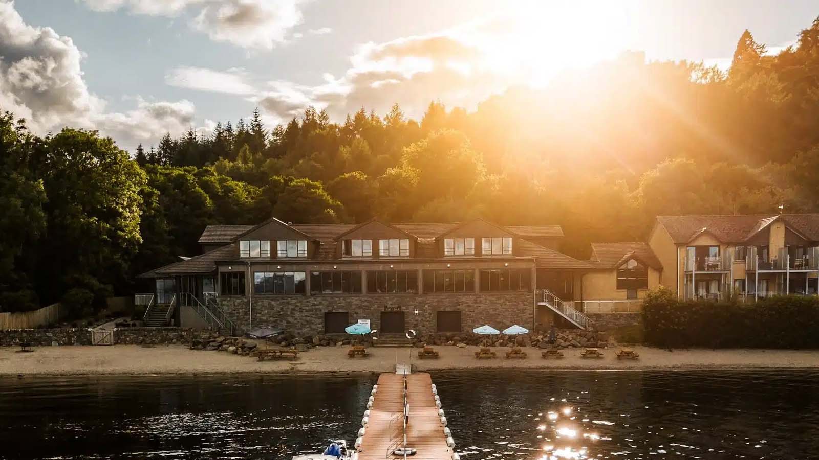 百夫長旅遊_歐洲_蘇格蘭_Lodge_on_Loch_Lomond01