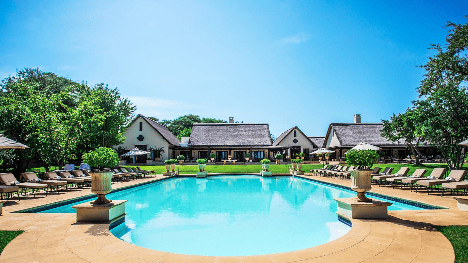 李文斯頓瀑布飯店_泳池