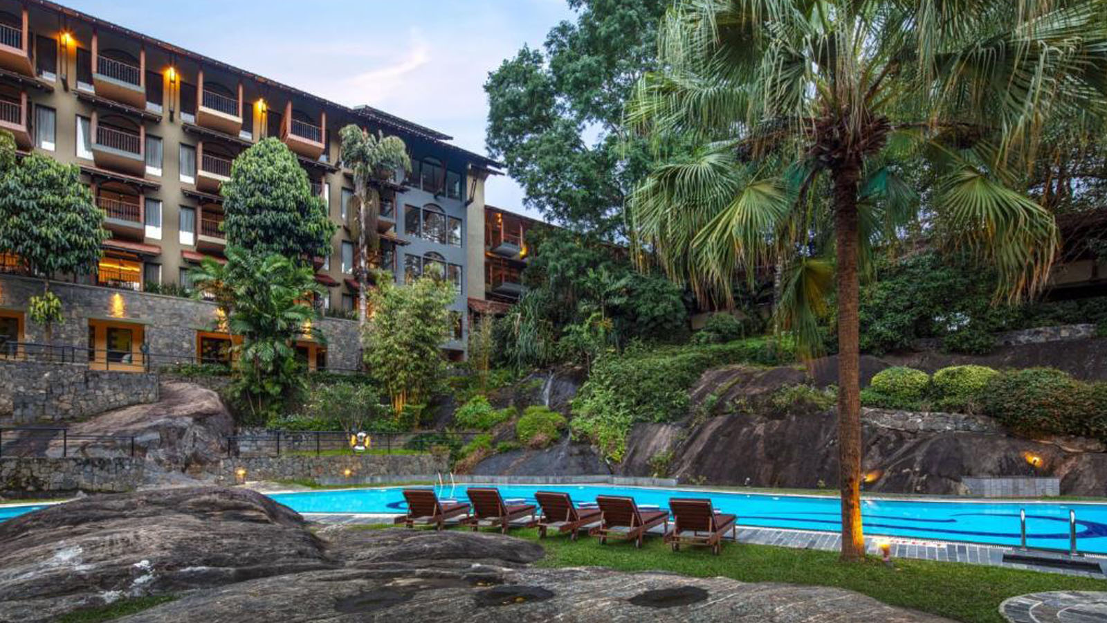 百夫長旅遊_南亞_斯里蘭卡_康提Earls Regency05