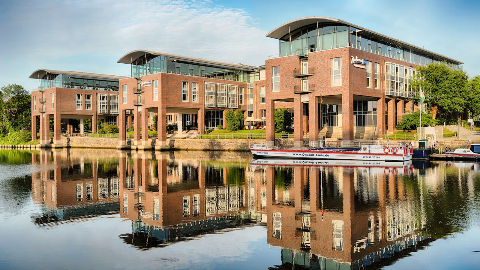 百夫長旅遊_歐洲_東北德_呂北克Radisson_Blu_Senator_Lübeck01