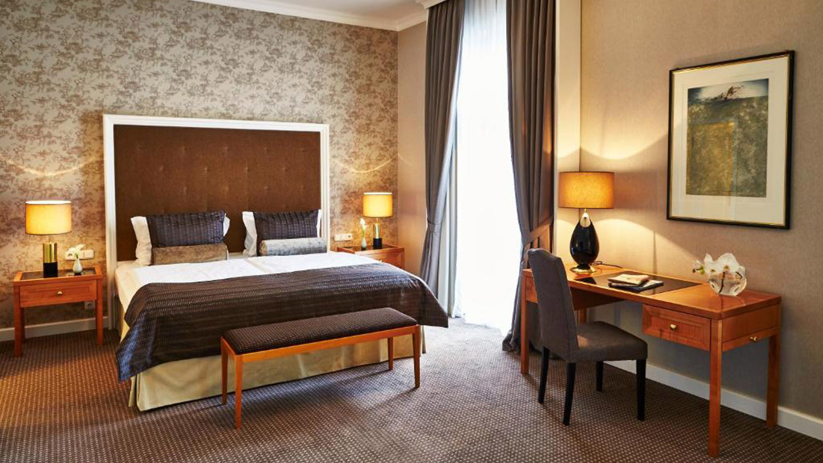 百夫長旅遊_歐洲_東北德_法蘭克福Steigenberger_Icon05