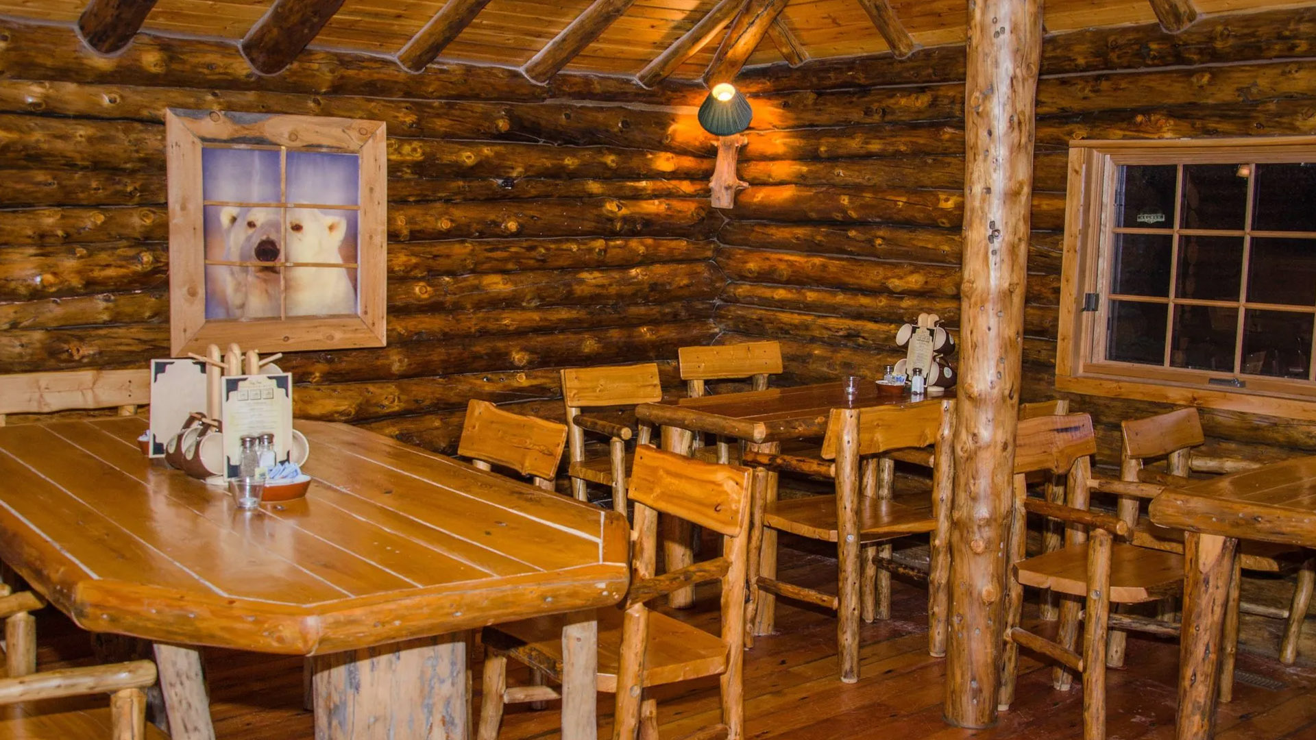 百夫長旅遊_北美_邱吉爾_北極熊_懶熊小屋LazyBearLodge05