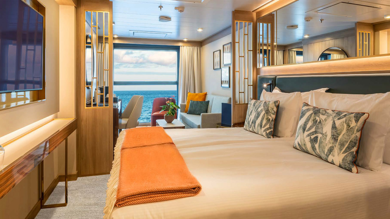 百夫長旅行社_南極半島_WordVovager_VERANDA_SUITE02