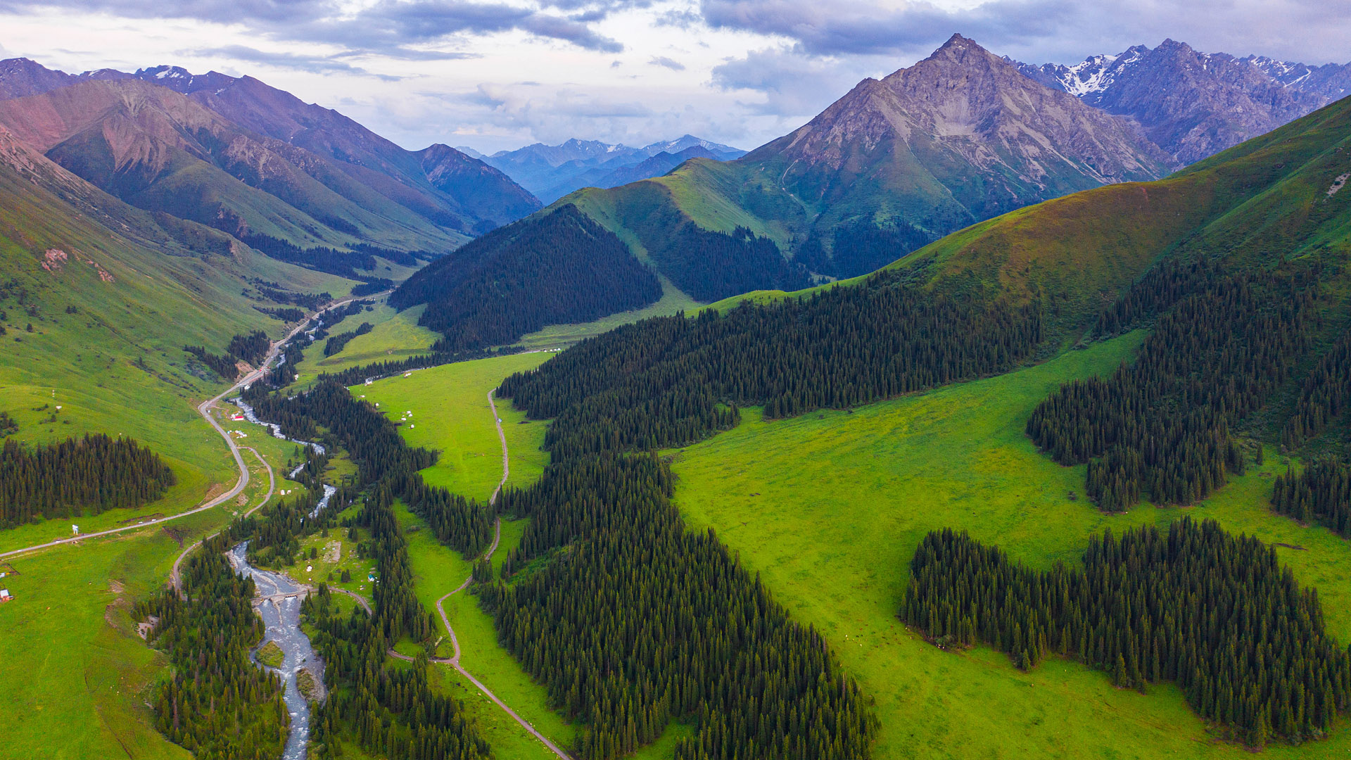 百夫長旅遊_亞洲_新疆_獨山子_喬爾瑪01
